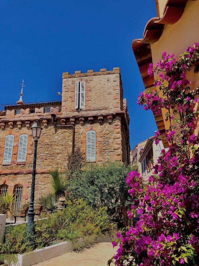 Résidence Le St James Le Lavandou Esterno foto